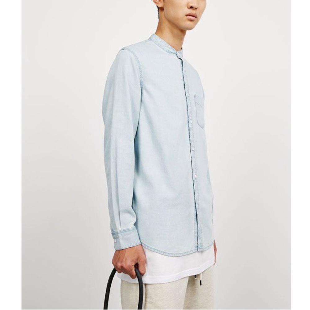 Bershka Men Blue Chambray Collarless Button Down Shirt MEDIUM Minimal Preppy